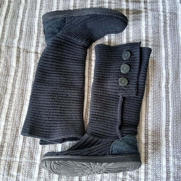 Ugg Classic Cardy Knit Boot - Picture 12 of 12